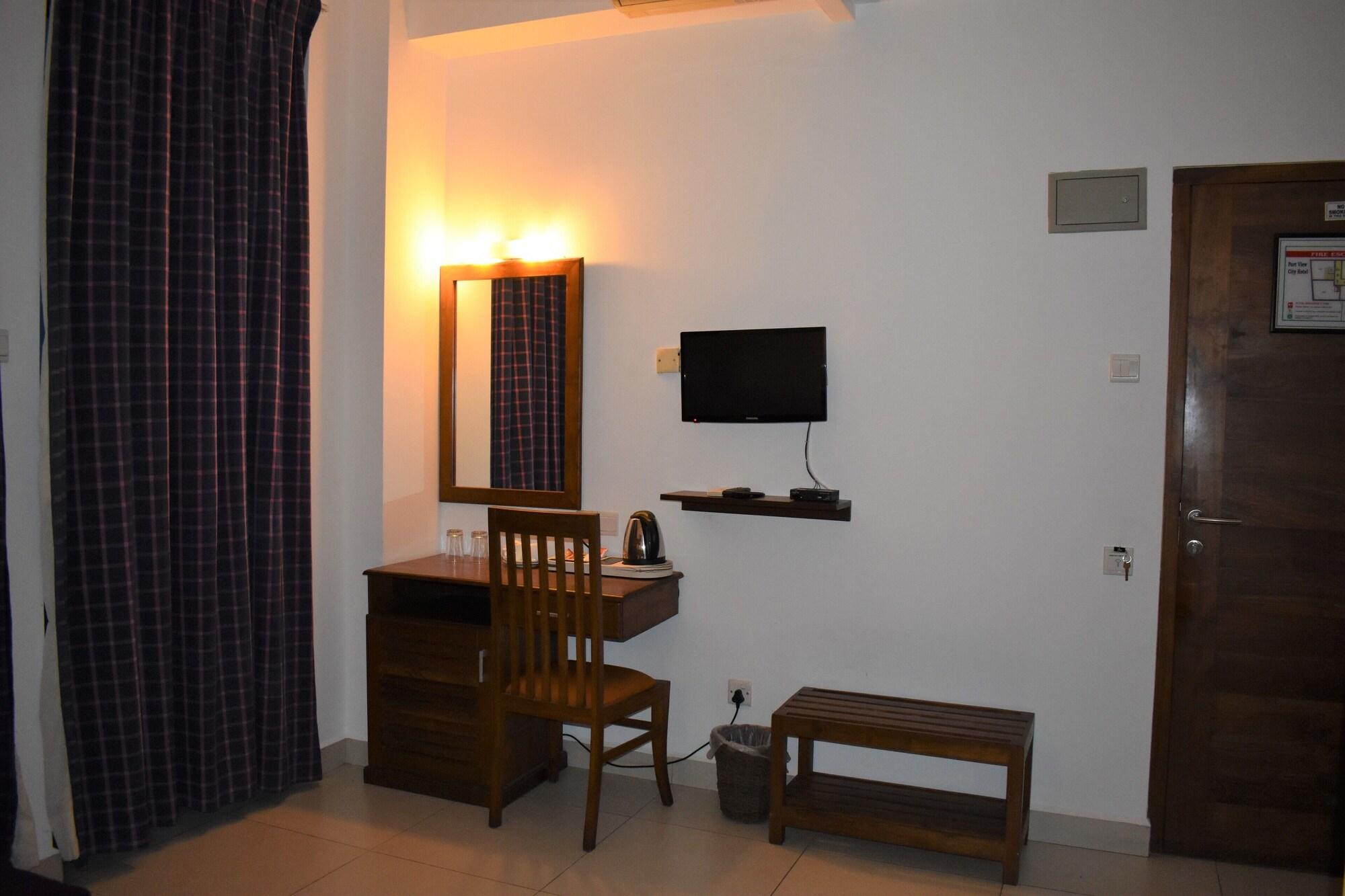 Port View City Hotel Colombo Exteriör bild